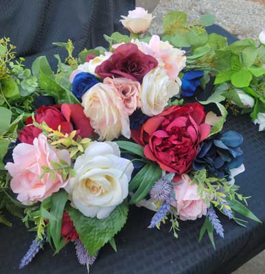 Burgandy centerpiece